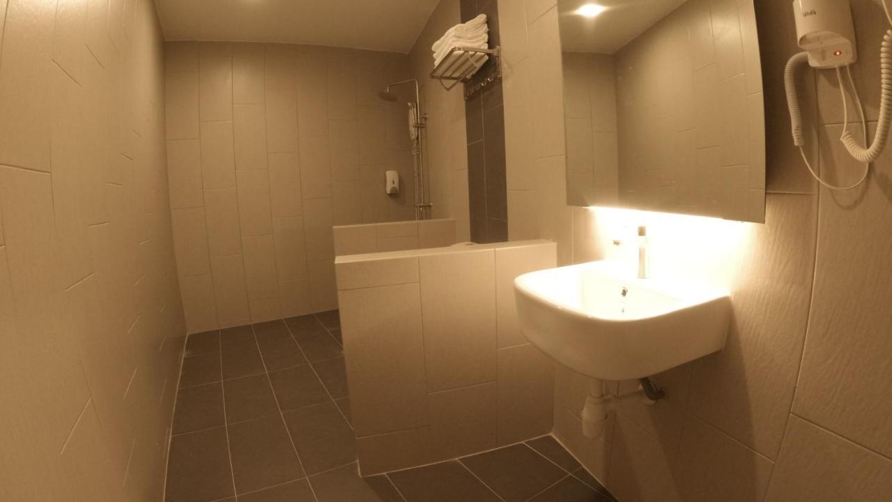 U Design Hotel Kuala Lipis Bagian luar foto